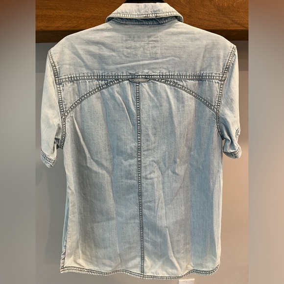 We The Free/Free People Denim Shirt NWT - Picture 4 of 11